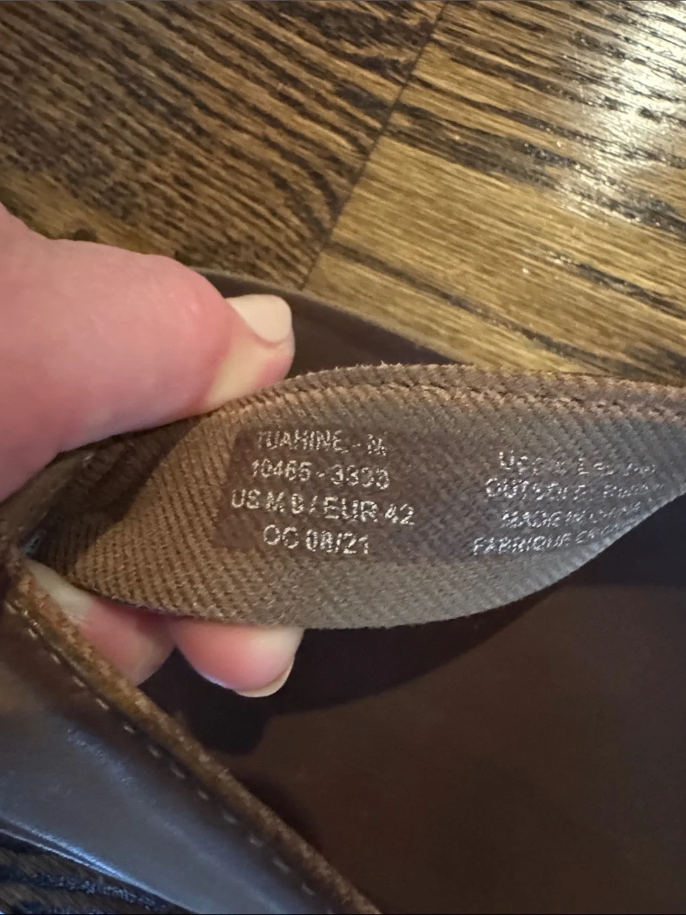 Men's OluKai Brown Leather Thong Sandals - Casual Slip-On Comfort